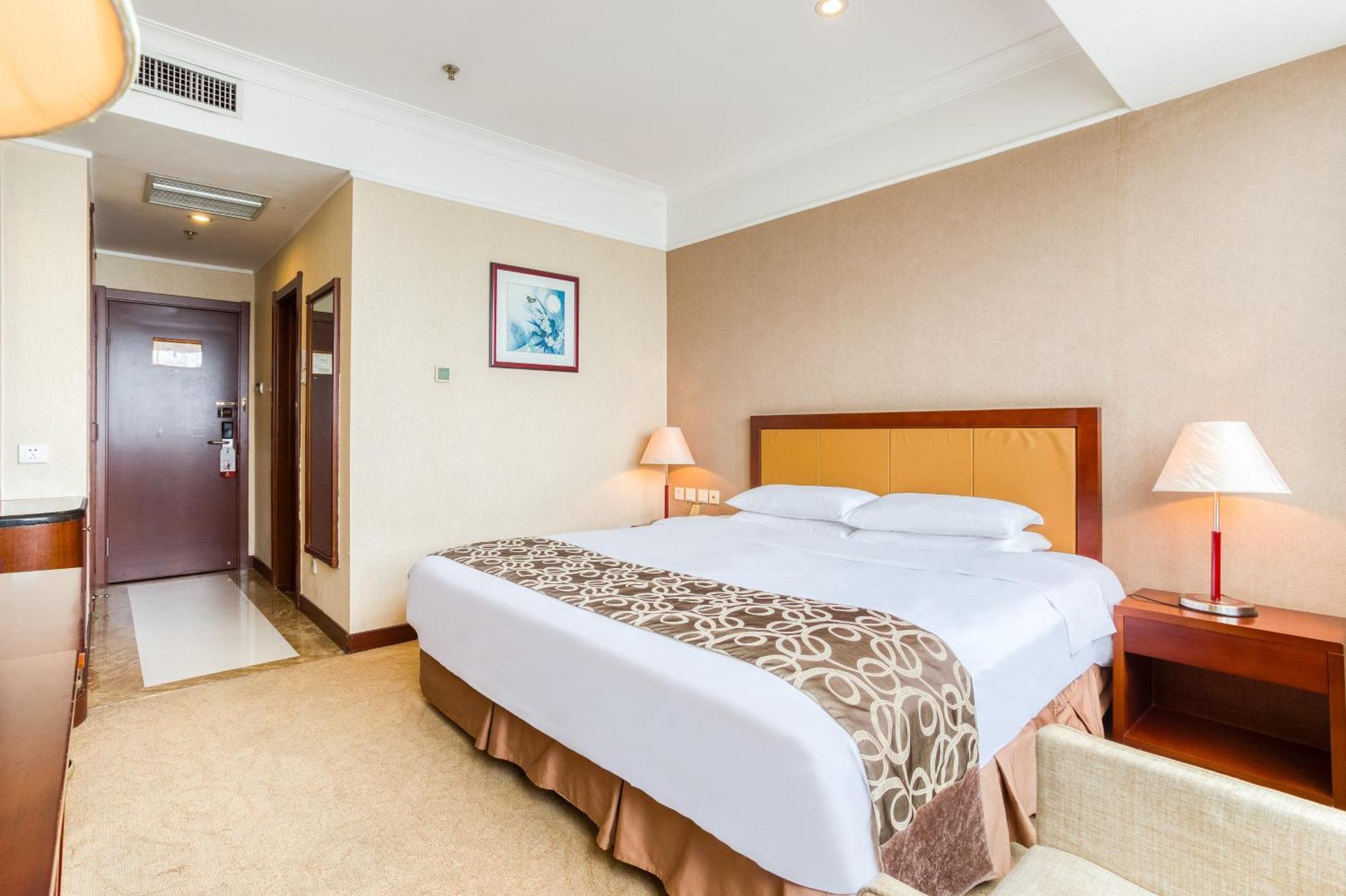 Metropark Changchun Guosheng Hotel Exterior photo